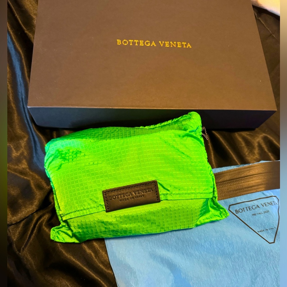 Bottega veneta